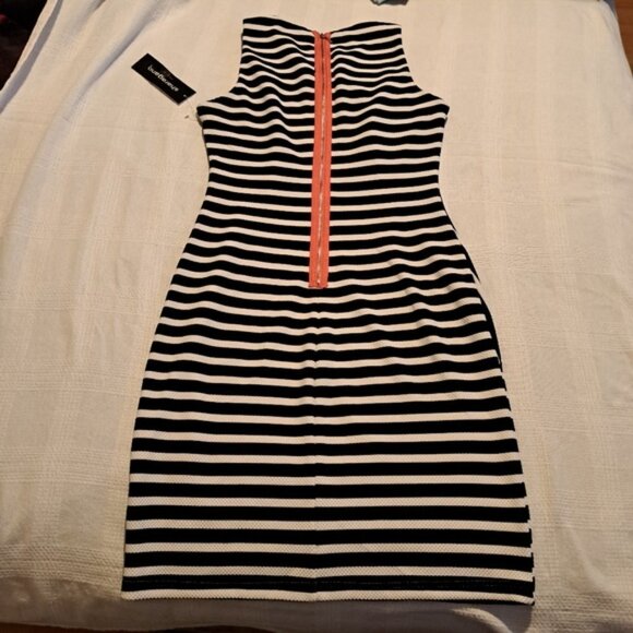 Sharagano womens size 4 striped black & white dress, New - Picture 4 of 5
